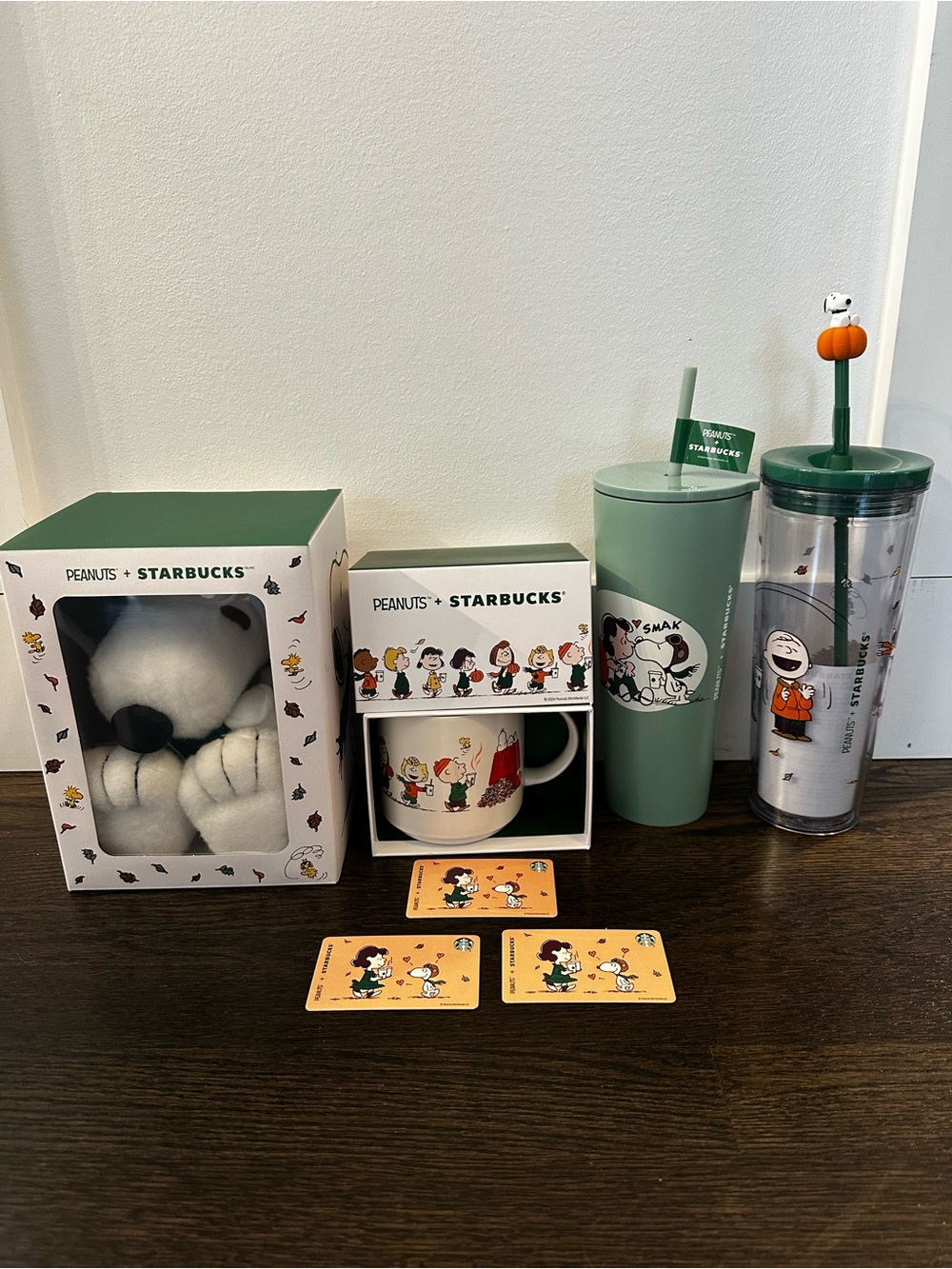 Snoopy x Starbucks Bundle Collection 2026